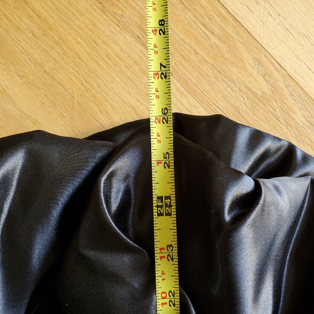 Formal Dress - Picture 5 of 6